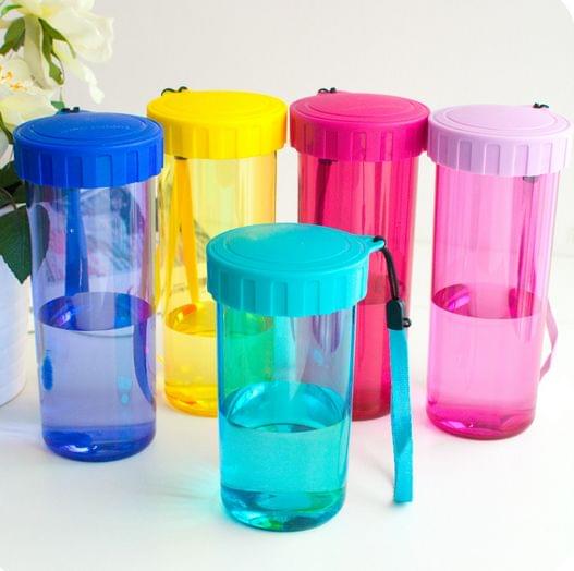 四種被子喝水很危險，你知道嗎？塑料杯篇